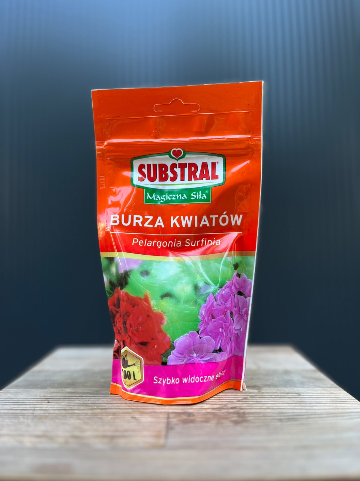 Substral Magiczna Siła Burza Kwiatów 200 g – nawóz do obfitego kwitnienia