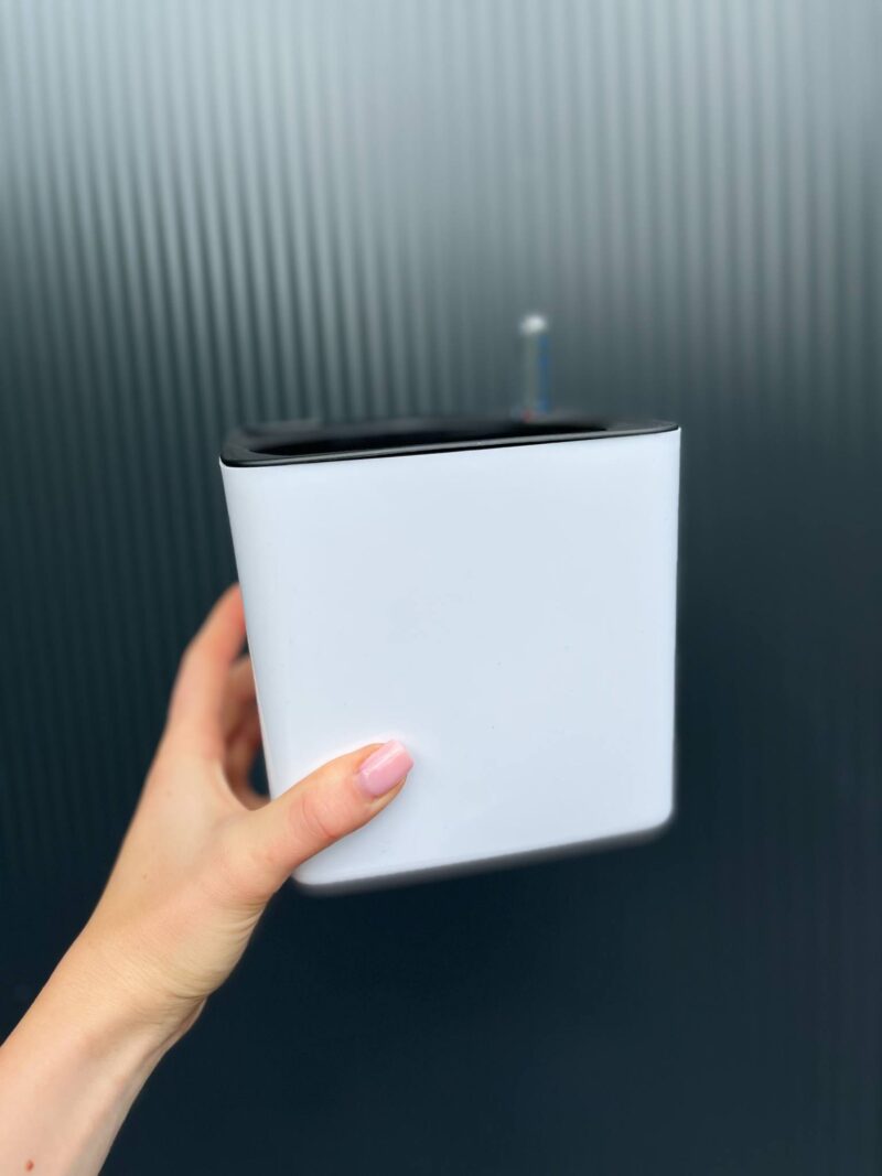 Doniczka samonawadniająca – kwadratowa 12 cm | Hydroponika